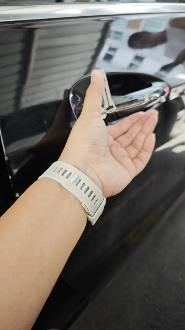 Servis buka pintu kenderaan onsite
